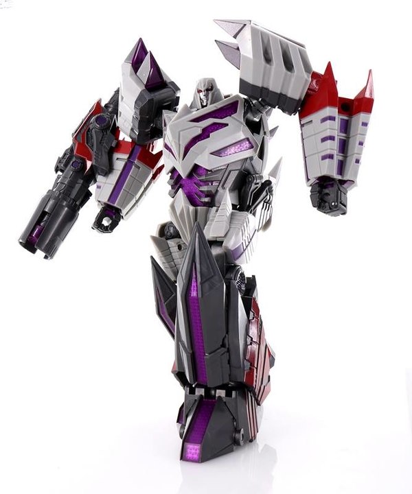 Planet X Pluto Unofficial War For Cybertron Megatron Color Production Sample Photos 22 (22 of 34)